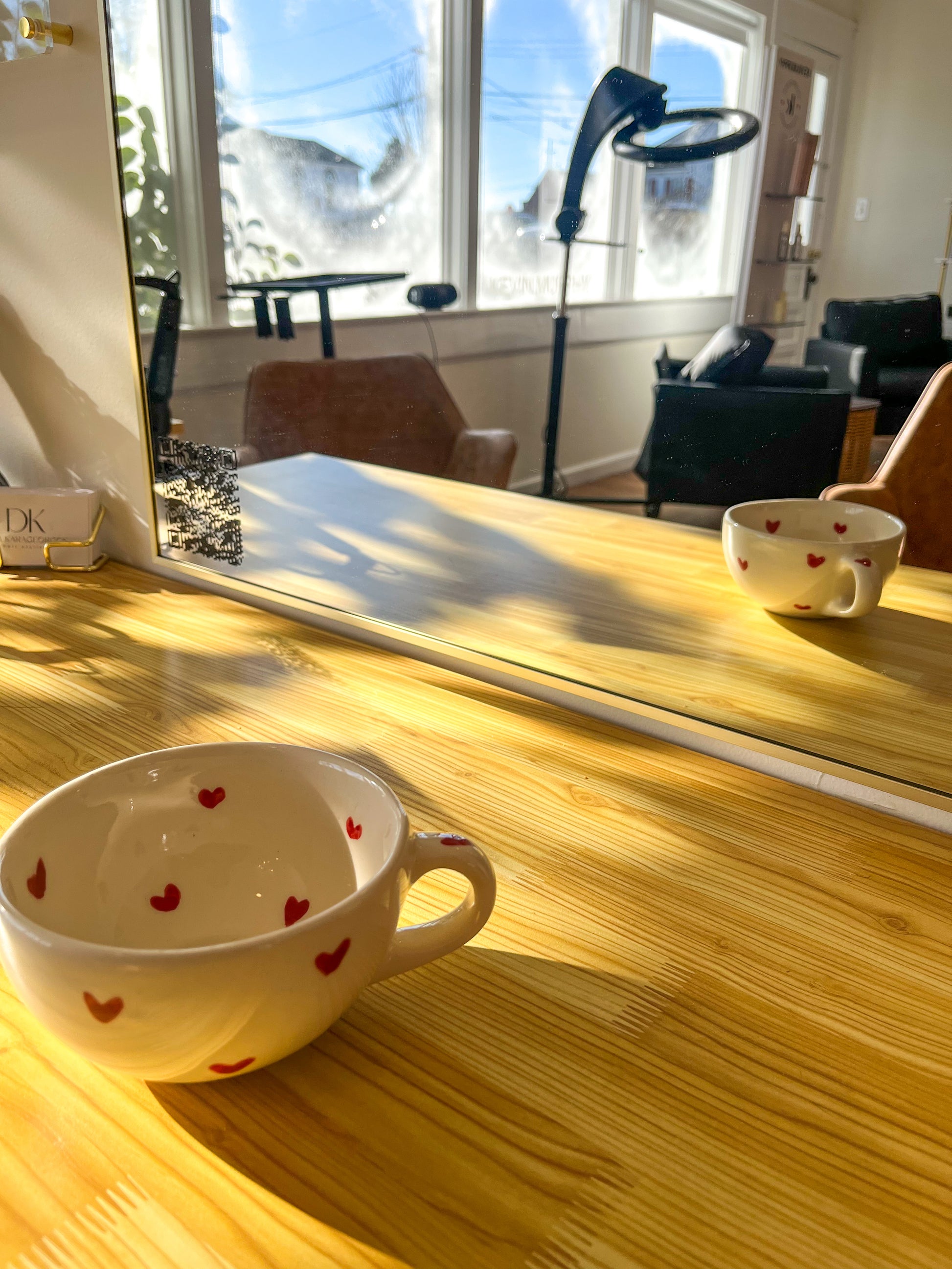 This charming ceramic mug features delicate tiny red hearts, crafted with care in Mexico. Perfect for sipping your favorite beverage, it adds a touch of warmth and love to your day.