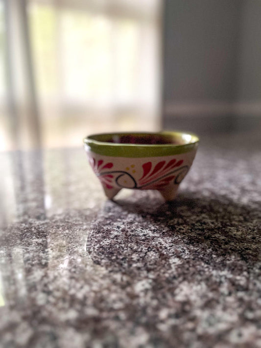 Handmade 16 oz Molcajete Salsero Bowl// Ceramic Salsa, Guac Dish, Rustic Design, Mexican Pottery, Gift or Kitchen Decor