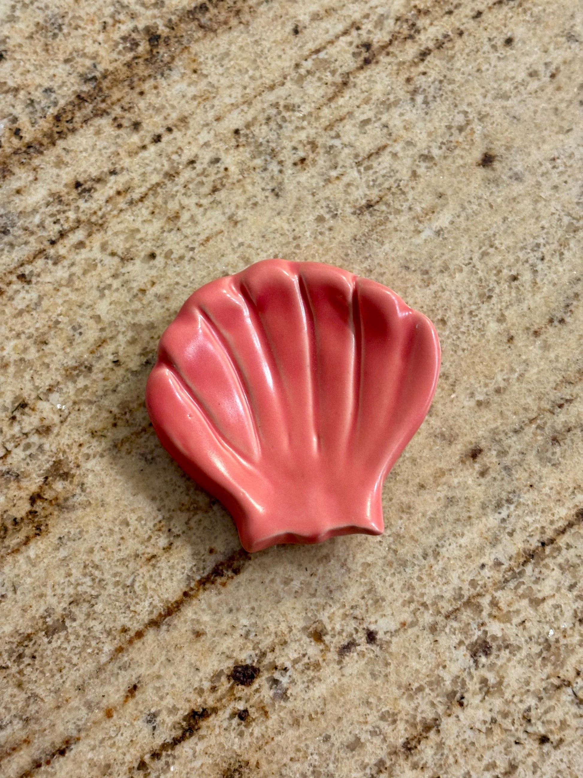 Shell Ring Holder